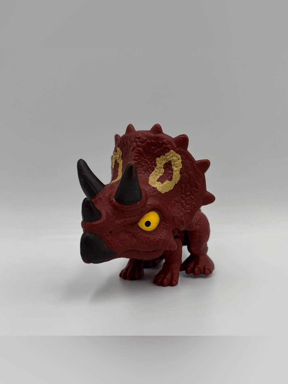 RARE Jurassic World Triceratops Camp Cretaceous Snap Squad Dinosaur Toy Figure
